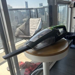 Bissell Cordless Hand Vacuum